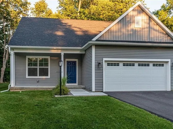 927 Park Dr, Rome, NY 13441