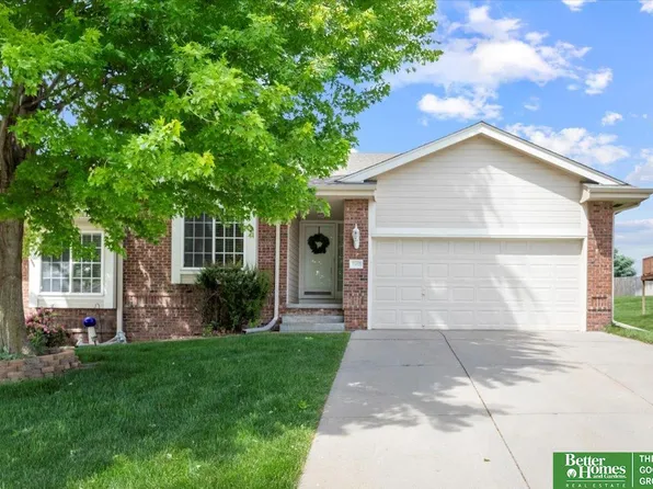 7502 S 173rd St, Omaha, NE 68136