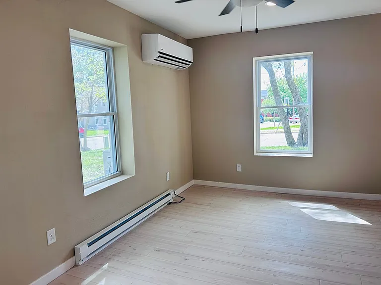 520 Nevada St — Photo 5