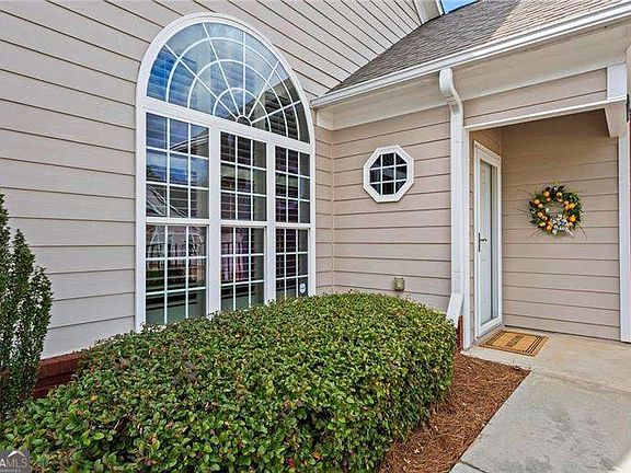 2nd image of 226 Hames Rd Unit 340