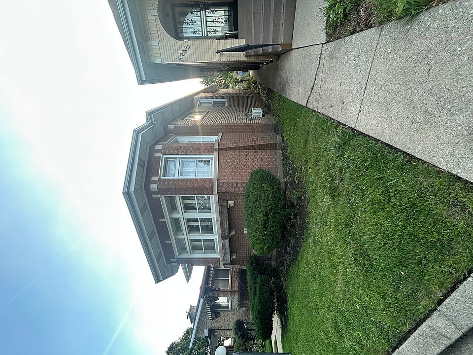2nd image of 8052 S Wolcott Ave