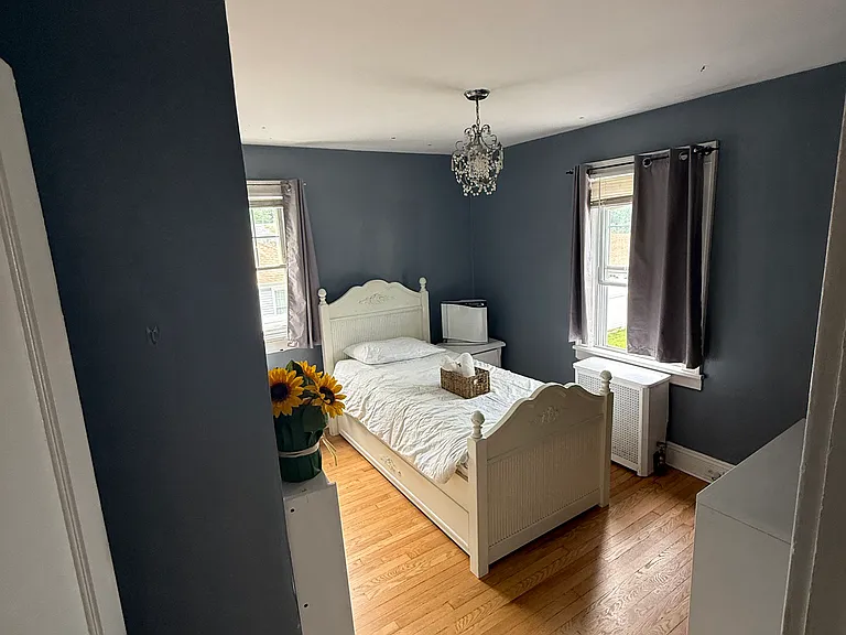 293 Herman St #2 — Photo 3