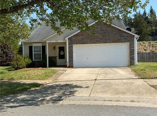 520 Martha Ct, Kernersville, NC 27284