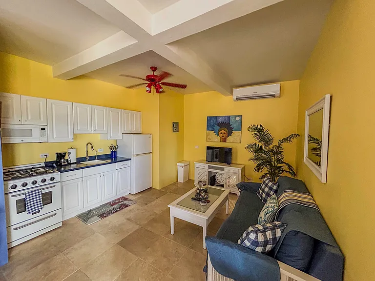 287 Two Hermon Hl — Photo 3