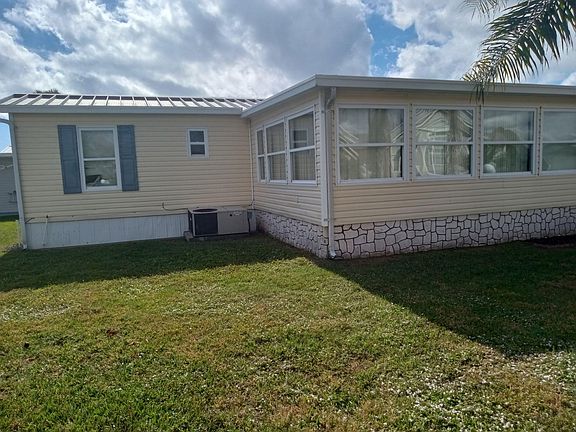 4th image of 1601 SE Us Highway 441 #140