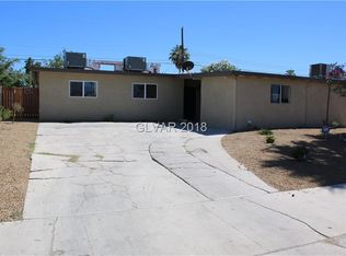 2416 E Oakey Blvd, Las Vegas, NV 89104