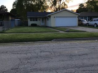 2210 Jethro Ave, Zion, IL 60099