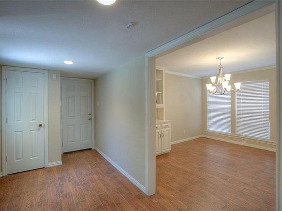 3rd image of 3110 Becky Ct
