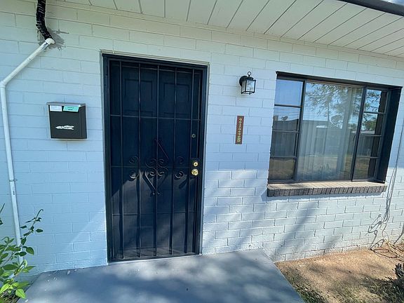 5th image of 2122 N Forgeus Ave Unit B