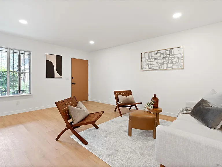 540 Oakdale Ln #C — Photo 17