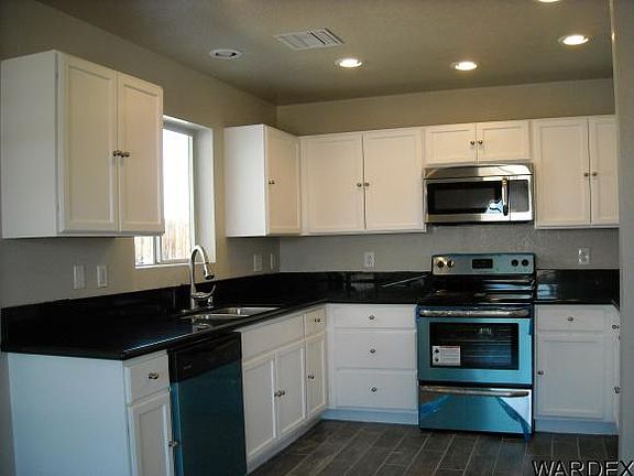 4th image of 5182 S Desert Sands Dr