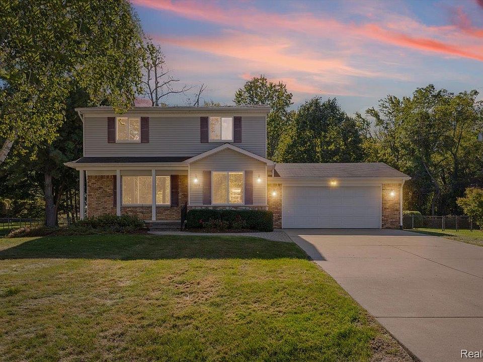 1st image of 2854 Beacham Dr