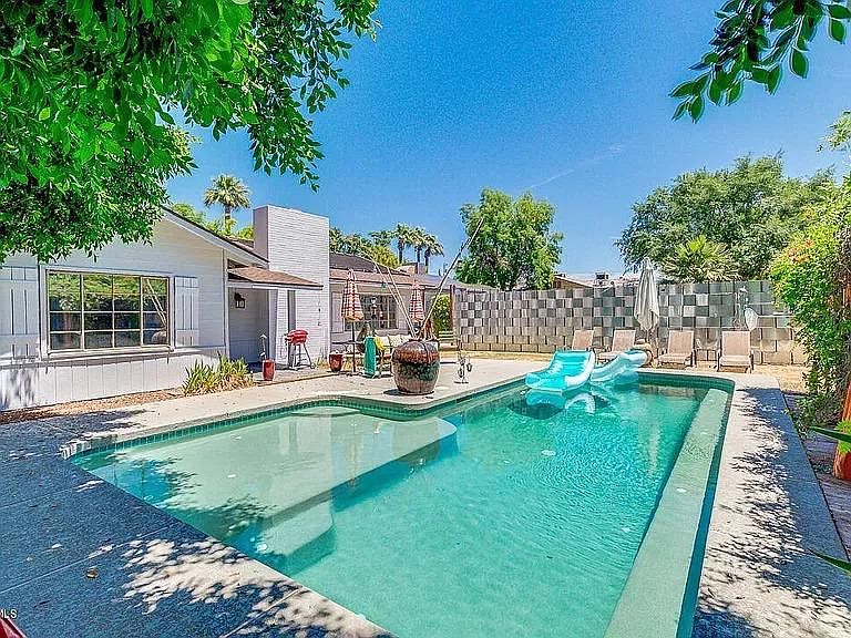Saltwater pool