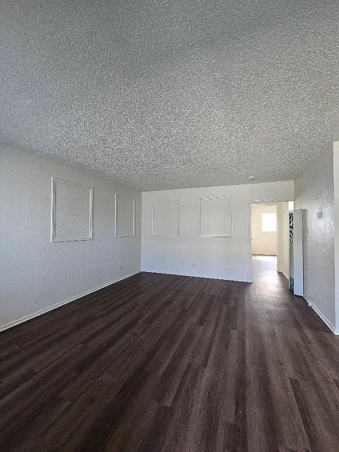 2 bed, $1,115 — Photo 4