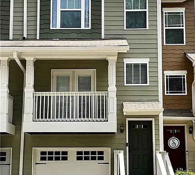 1481 Liberty Pkwy NW — Photo 2