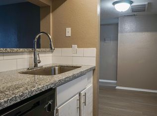 3001 E League City Pkwy #34ABEE694, League City, TX 77573