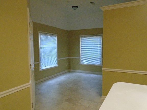 3rd image of 9018 Fletcher Park Cir N