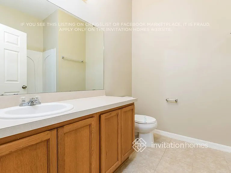 240 Andover Dr — Photo 14