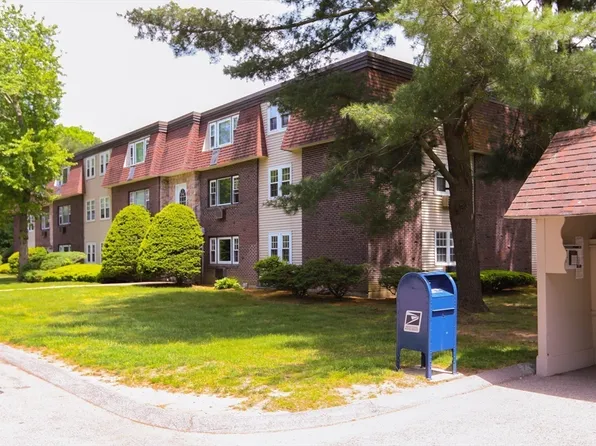 180 Main St APT 1105, Bridgewater, MA 02324