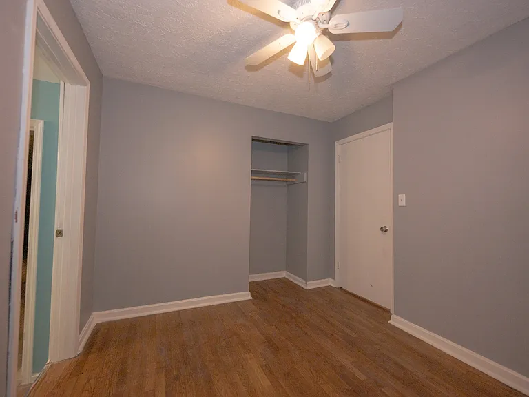 538 Norton Ave — Photo 16