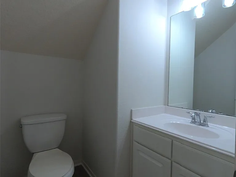 18418 Burgundy Sky Way — Photo 10