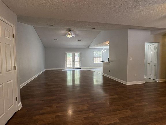 2nd image of 159 Conquest Ave