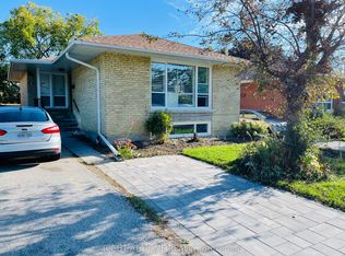 54 Medley Cres #BASEMENT, Toronto, ON M1J 1Y3