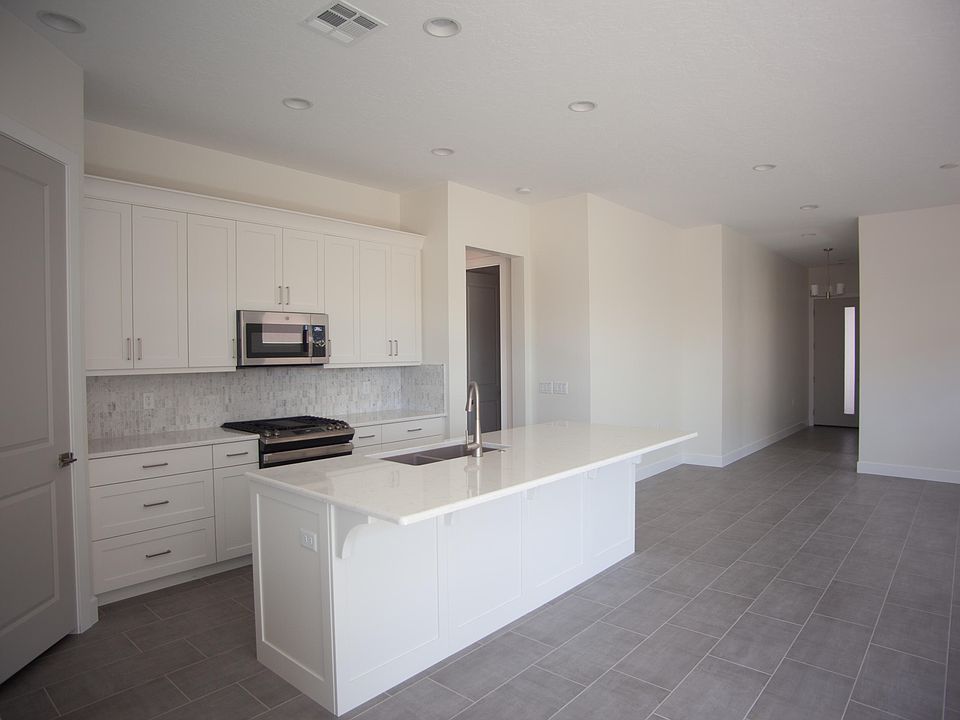 2nd image of 4668 S Martin Dr