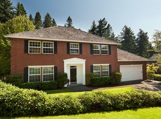 7704 NW Blue Pointe Ln, Portland, OR 97229