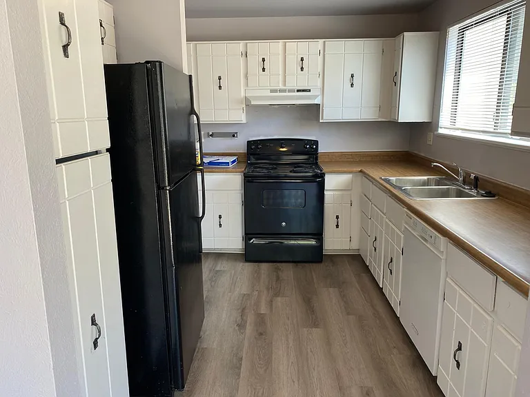 11867 Jackson Cir — Photo 12