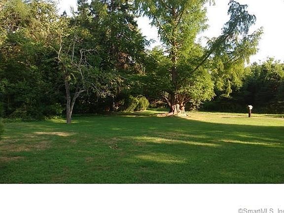 2nd image of 1300 Sullivan Ave