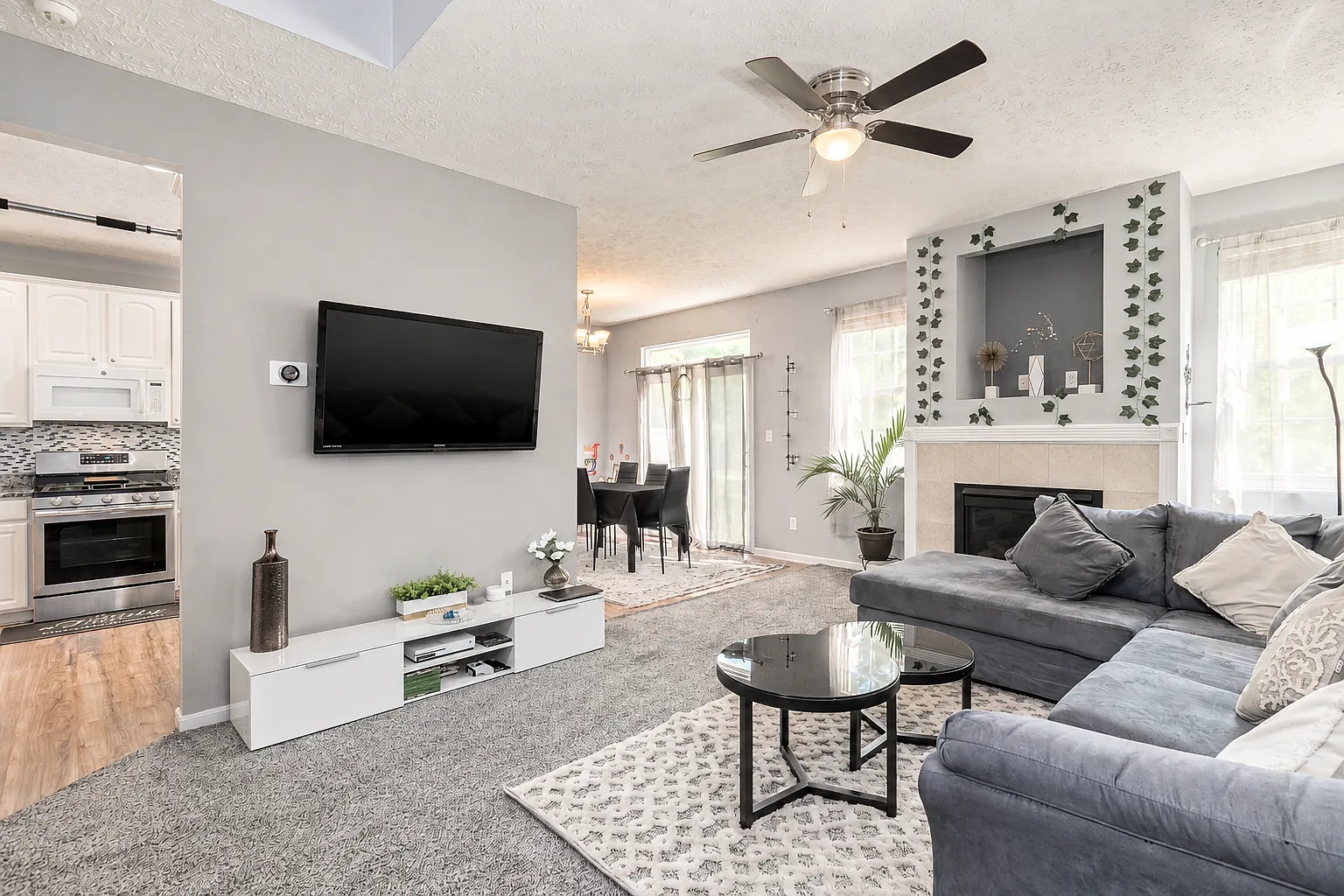 3 bed, 2086 sqft, $2,650 — Photo 4