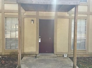 111 E Old Us Highway 80 #8, White Oak, TX 75693