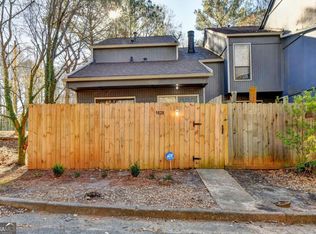 1028 Mariners Ct, Stone Mountain, GA 30083