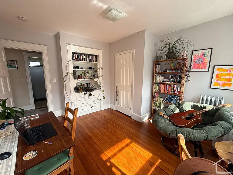 48 Fairbanks St #U3 — Photo 2