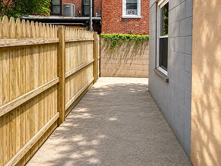 1239 N 2nd St #1 — Photo 10