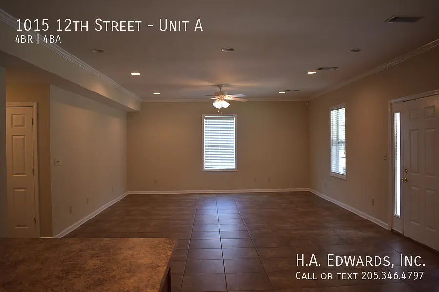 1015 12th Street Tuscaloosa, AL 35401 — Photo 3