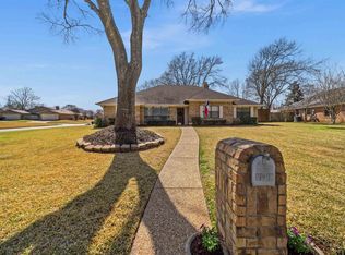 5909 Stoneleigh Dr, Tyler, TX 75703