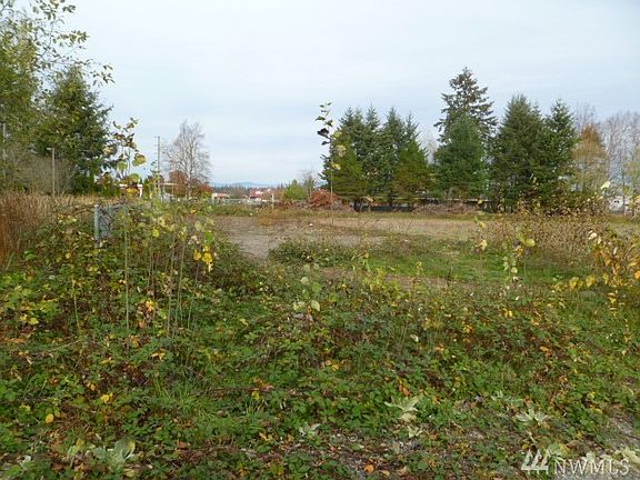 2nd image of 164 Smokey Point Blvd