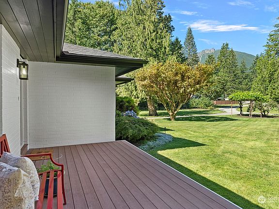 3rd image of 41925 SE 135th Street