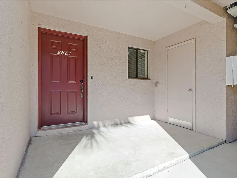 2851 SW 32nd Ave — Photo 11