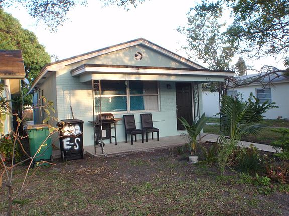 3rd image of 222 S E Street