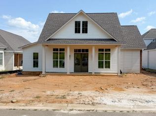 108 Huxley Dr, Starkville, MS 39759