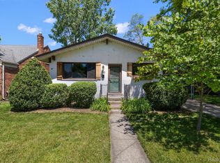 780 Cambridge Rd, Berkley, MI 48072