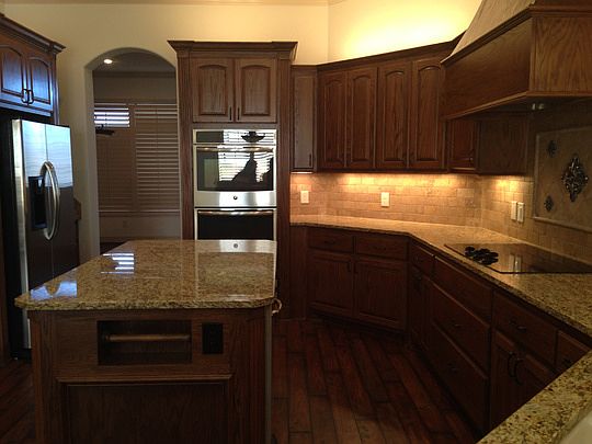 4th image of 7708 La Salle Ave