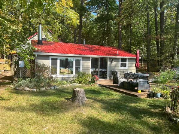 1955 W Edyth Ave, Baldwin, MI 49304