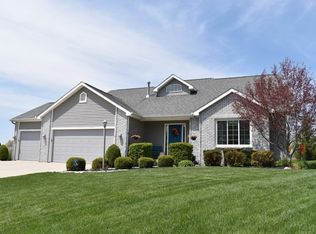 16321 Fleetwood Ct, Huntertown, IN 46748