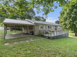 2502 Sullivan Knowles Rd, Sparta, TN 38583