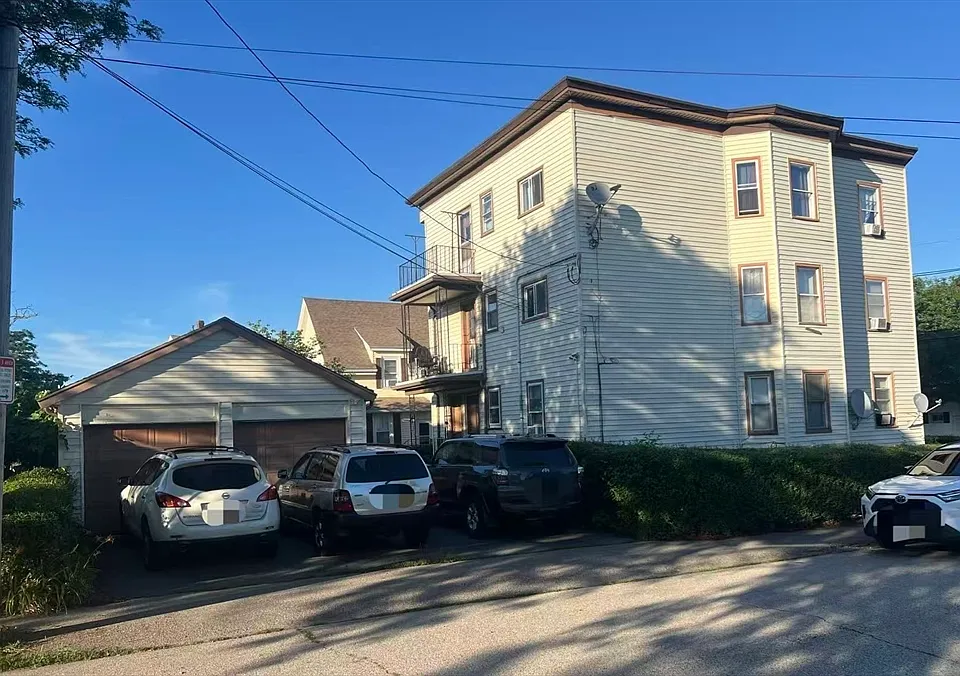 161 Liberty St #3