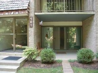401 Christopher Ave APT T-2, Gaithersburg, MD 20879